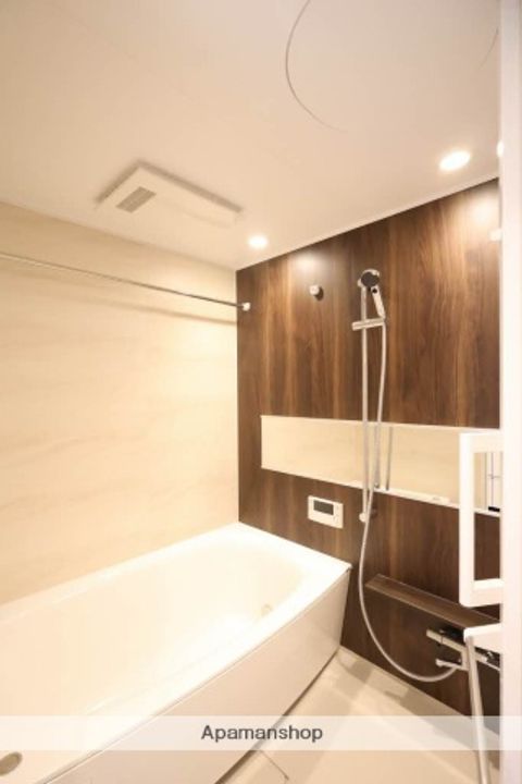 シャーメゾンステージ中央通りの風呂