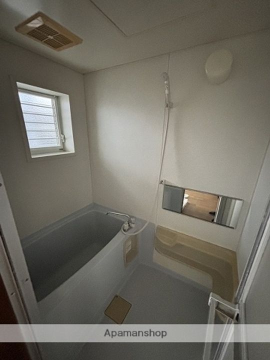 広島県広島市安佐南区大町東3丁目の賃貸アパート103の風呂