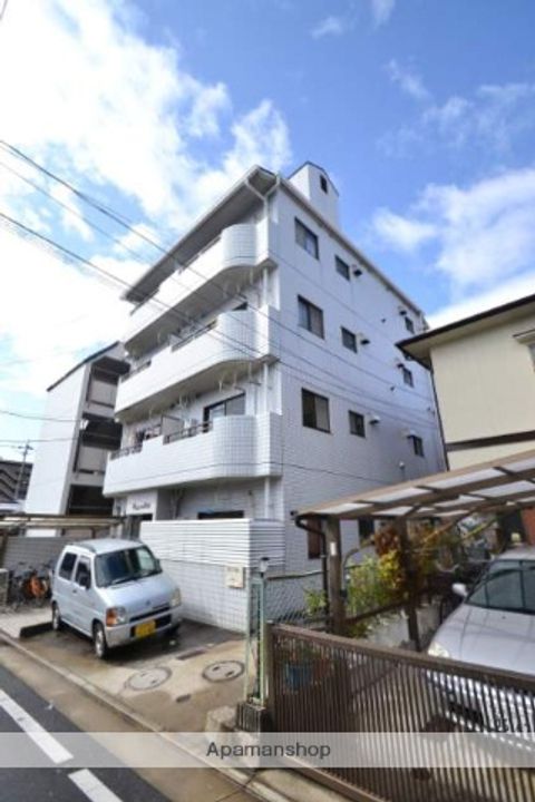 広島県安芸郡府中町鹿籠2丁目の賃貸マンションの外観