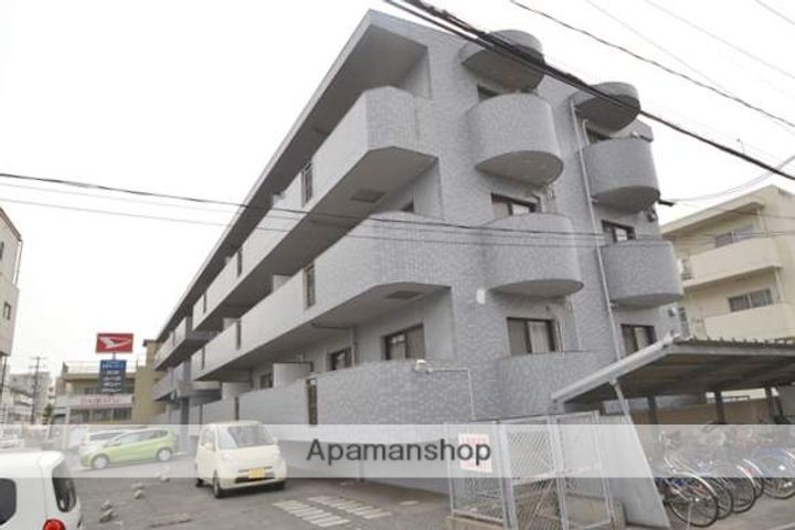 広島県安芸郡府中町鶴江1丁目の賃貸マンションの外観