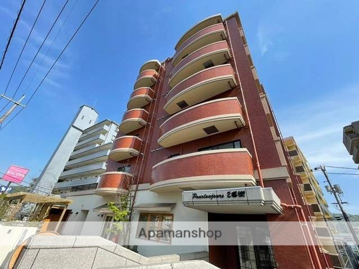 プーテゥジュール2番街の外観