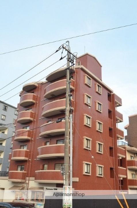 プーテゥジュール2番街の外観