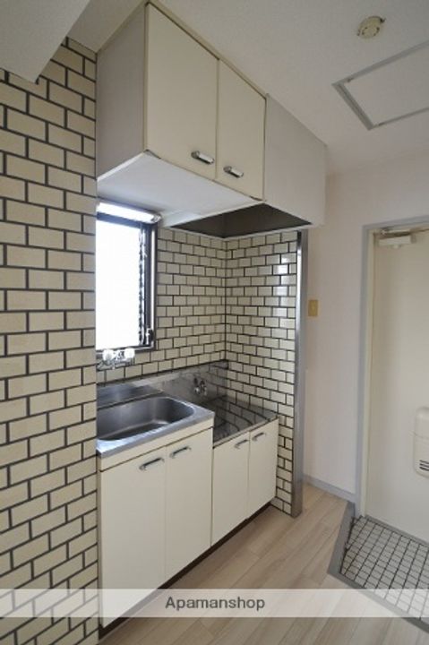 広島県広島市西区三篠北町の賃貸マンション404のキッチン