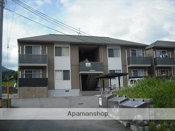 ウッドヴィラージュA棟の外観