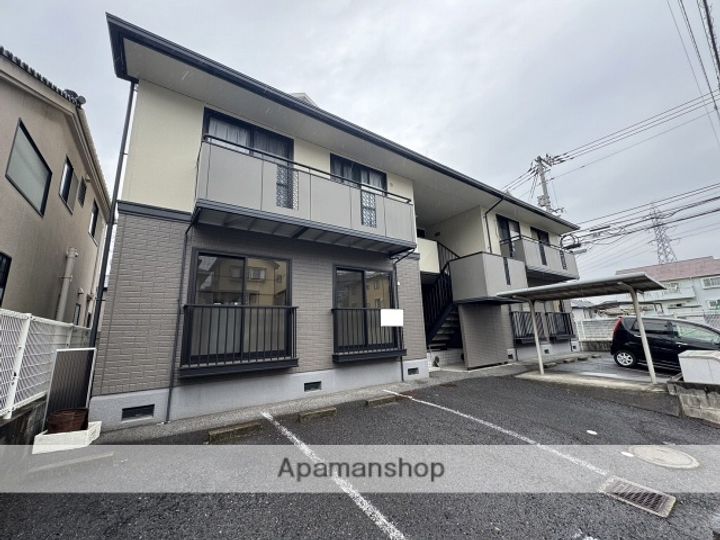 広島県広島市東区中山上2丁目の賃貸アパートの外観