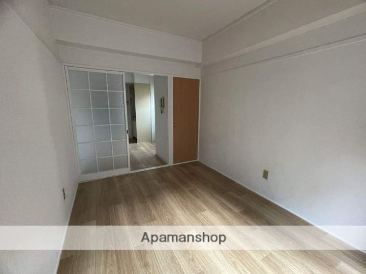 広島県広島市中区十日市町2丁目の賃貸マンションの内装