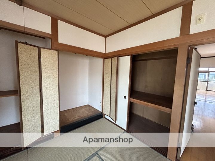 広島県広島市中区舟入本町の賃貸マンションの内装