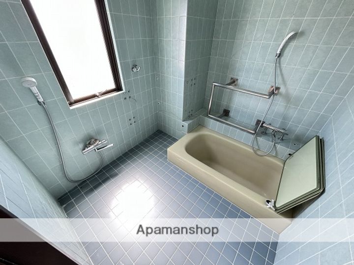 広島県広島市中区舟入本町の賃貸マンションの風呂