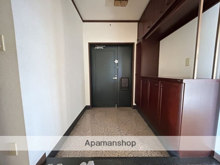 広島県広島市中区舟入本町の賃貸マンションの玄関