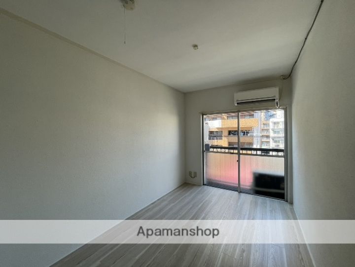 広島県広島市中区竹屋町の賃貸マンションの内装