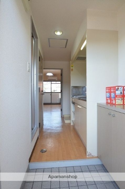 広島県広島市安佐南区八木3丁目の賃貸マンションの玄関