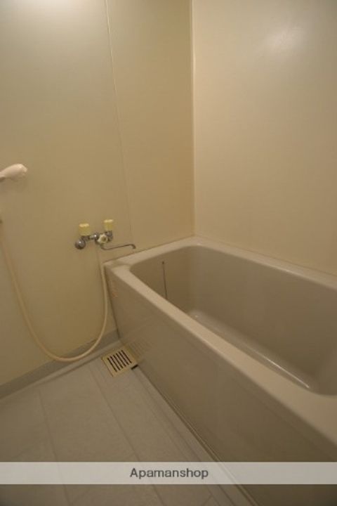 レジデンスメイの風呂