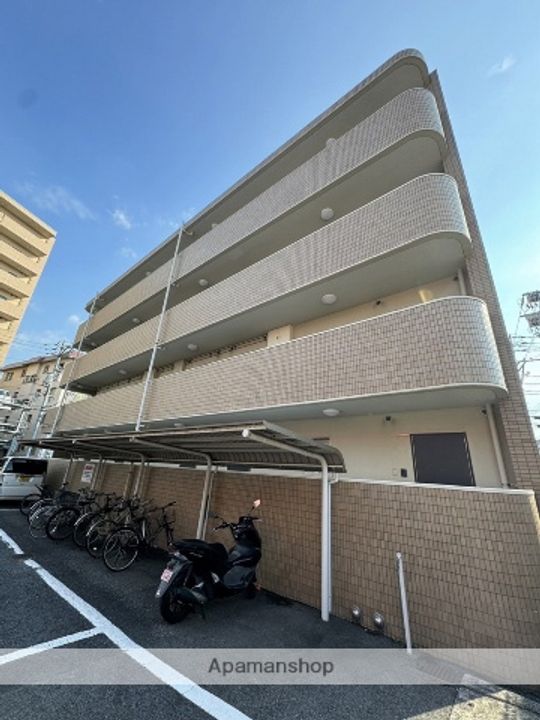 広島県安芸郡府中町大須2丁目の賃貸マンションの外観