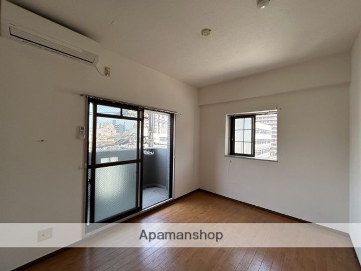 広島県広島市西区都町の賃貸マンションの内装