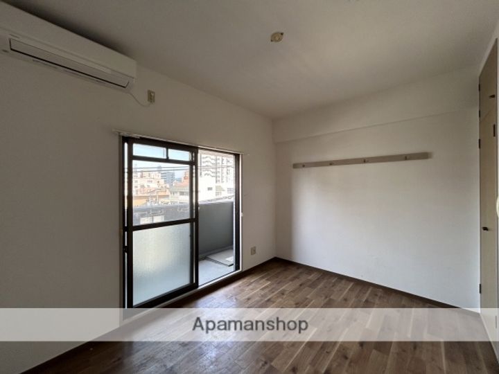 広島県広島市西区都町の賃貸マンションの内装