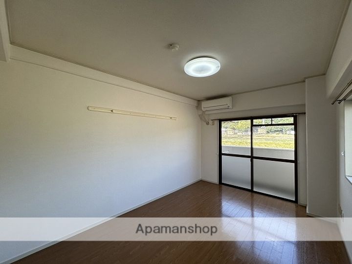 広島県広島市西区小河内町1丁目の賃貸マンションの内装