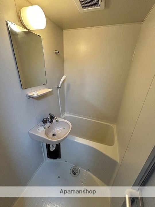 広島県広島市西区小河内町1丁目の賃貸マンションの風呂