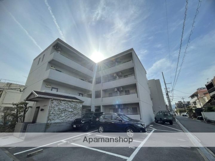 コーポワタナベの外観