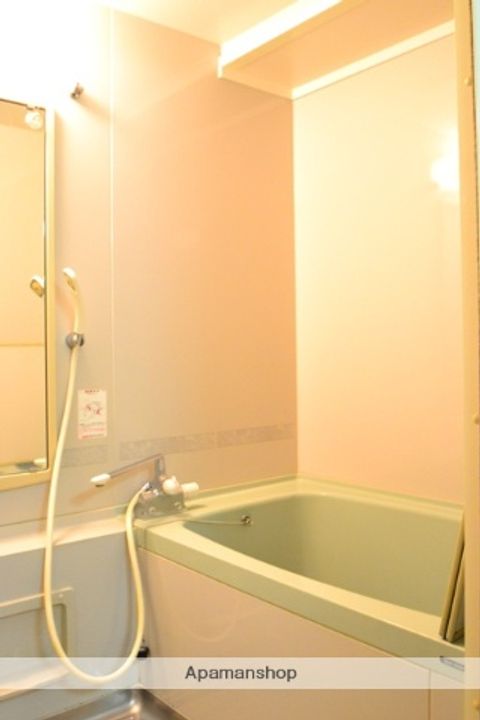 舟入コータースの風呂