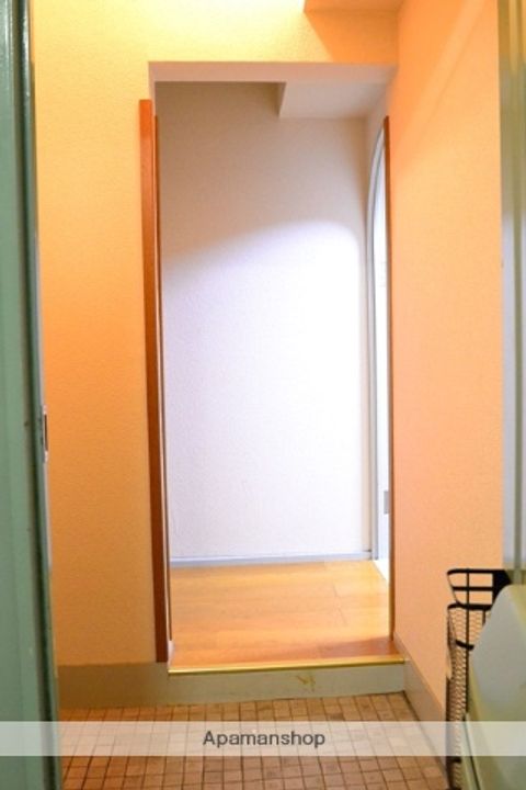 舟入コータースの玄関