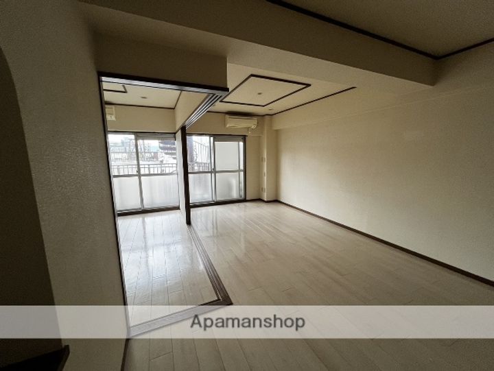 広島県広島市西区中広町3丁目の賃貸マンションの内装
