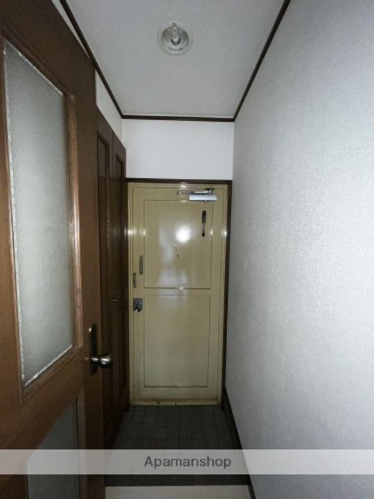 広島県広島市西区中広町3丁目の賃貸マンションの玄関