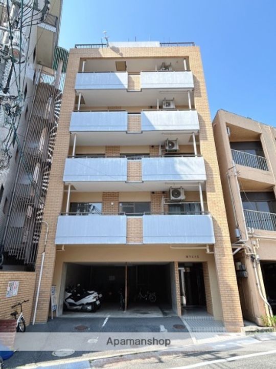 広島県広島市中区南竹屋町の賃貸マンションの外観