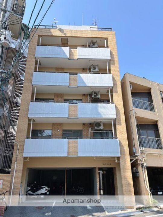 広島県広島市中区南竹屋町の賃貸マンションの外観