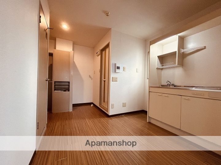 プロスパーヤマモトの内装