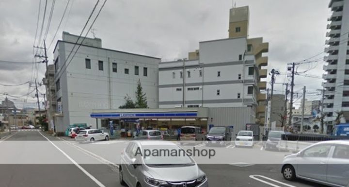 若草ビルの周辺