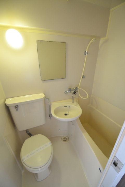 広島県広島市西区三滝町の賃貸マンションの風呂