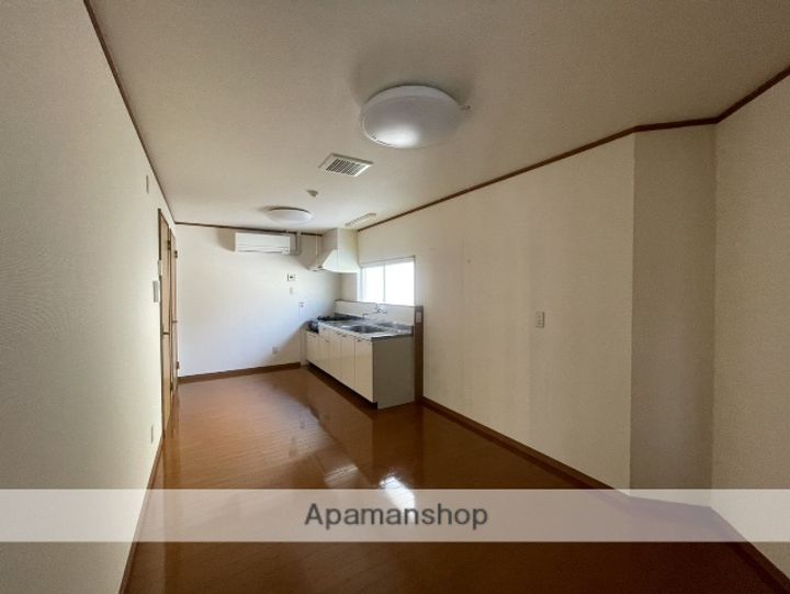 モリヤビルの内装