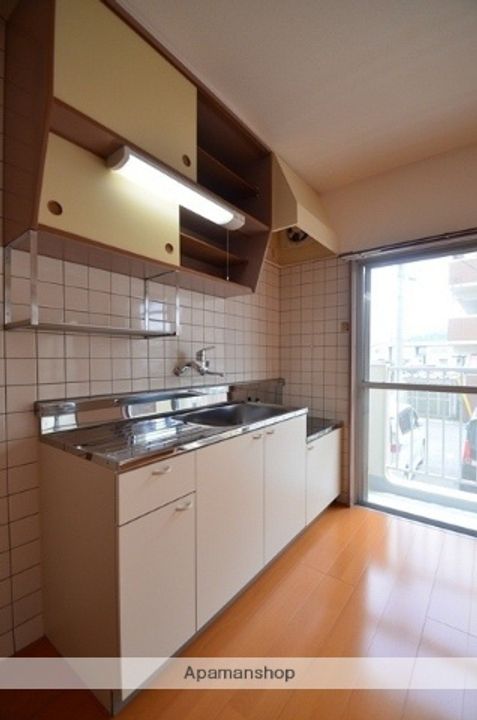 広島県広島市安佐南区八木9丁目の賃貸マンションのキッチン