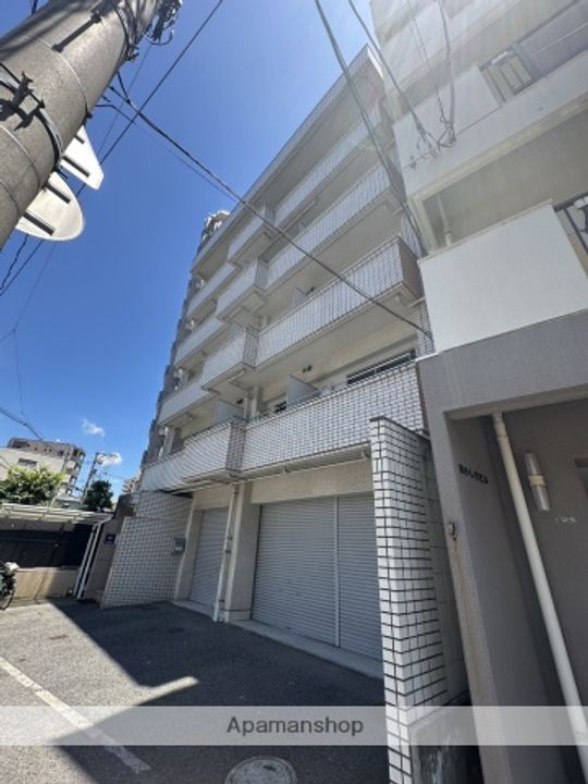 松岡ビルの外観