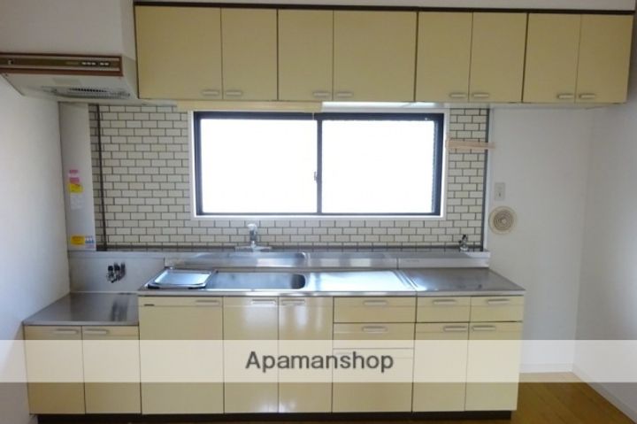 広島県安芸郡府中町茂陰1丁目の賃貸マンションの内装