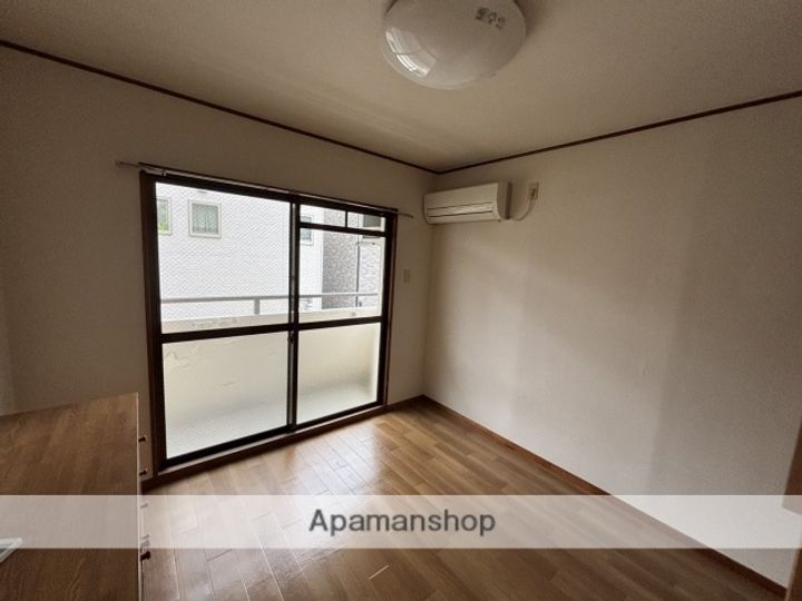 広島県広島市安佐南区長束3丁目の賃貸マンションの内装