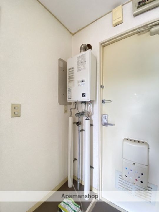 広島県広島市東区牛田本町4丁目の賃貸アパートの内装