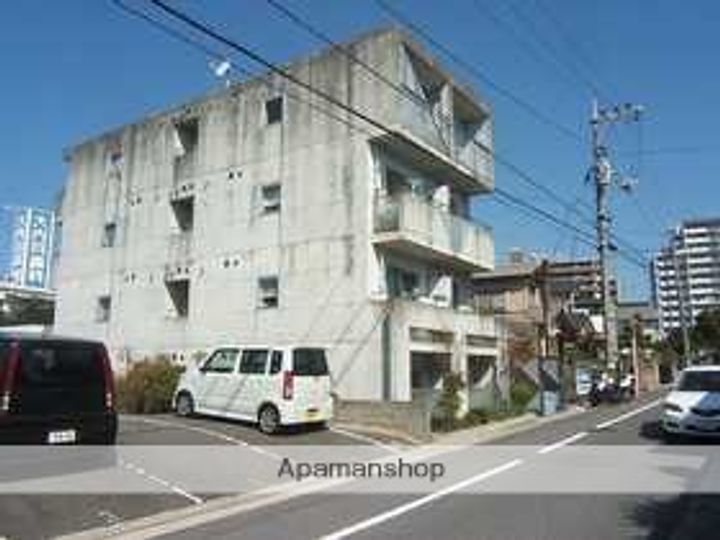 広島県広島市佐伯区皆賀2丁目の賃貸マンションの外観