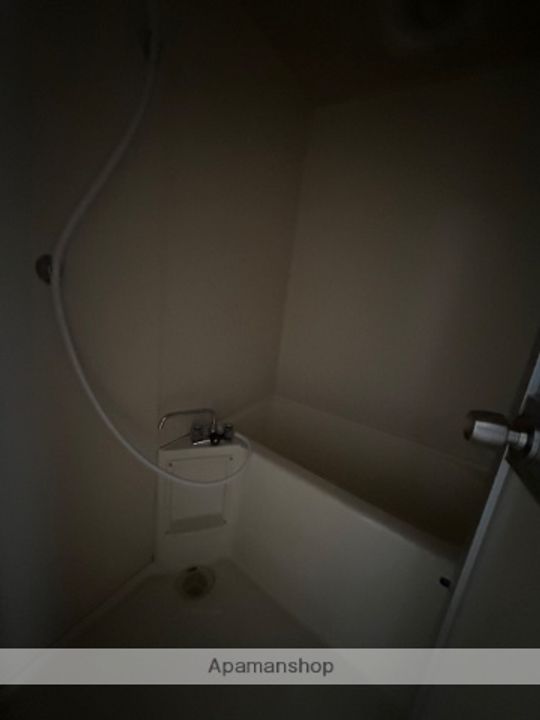 広島県広島市中区小町の賃貸マンションの風呂