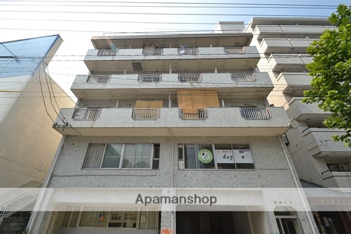 第1奥田ビルの外観