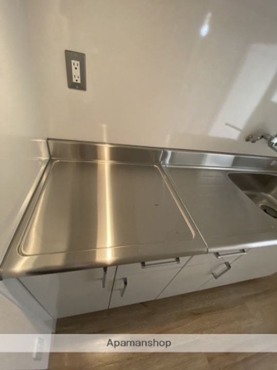 峰ガーデンの内装