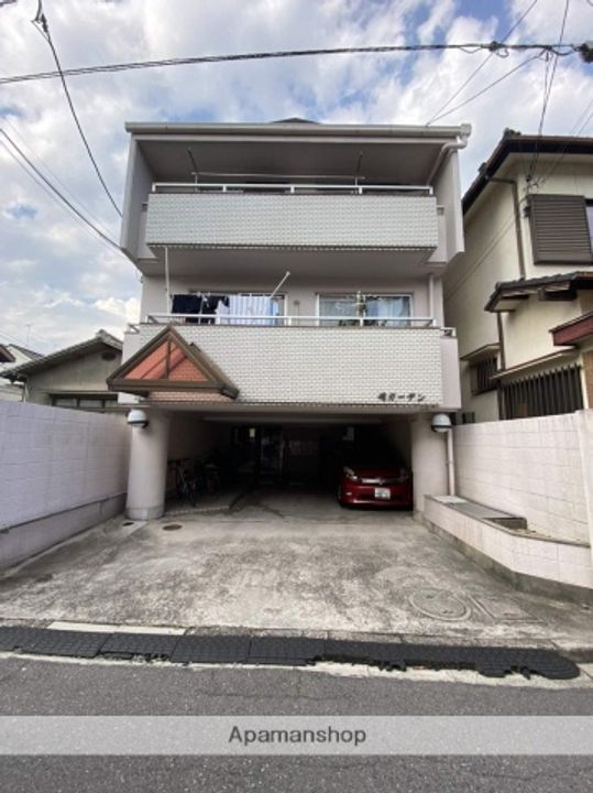 峰ガーデンの外観