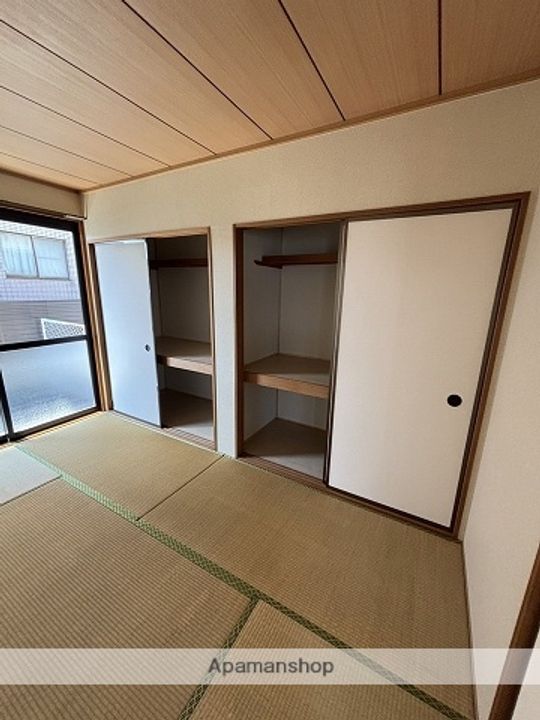 広島県広島市安佐南区大町東2丁目の賃貸アパートの内装