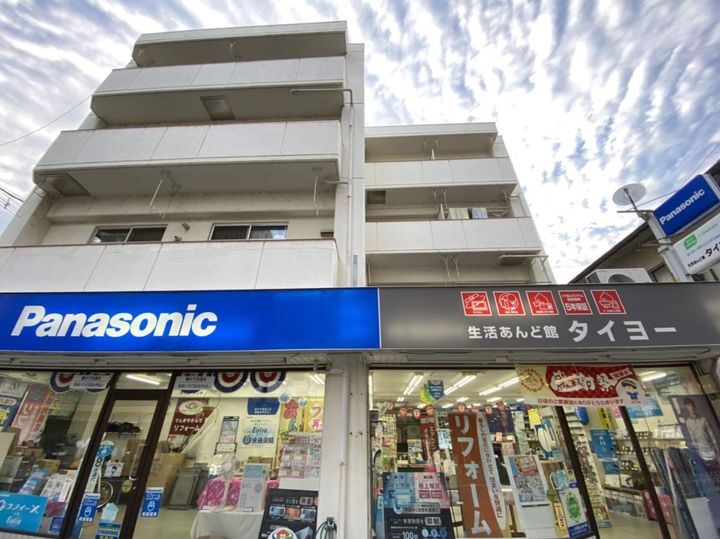 梅田マンションの外観