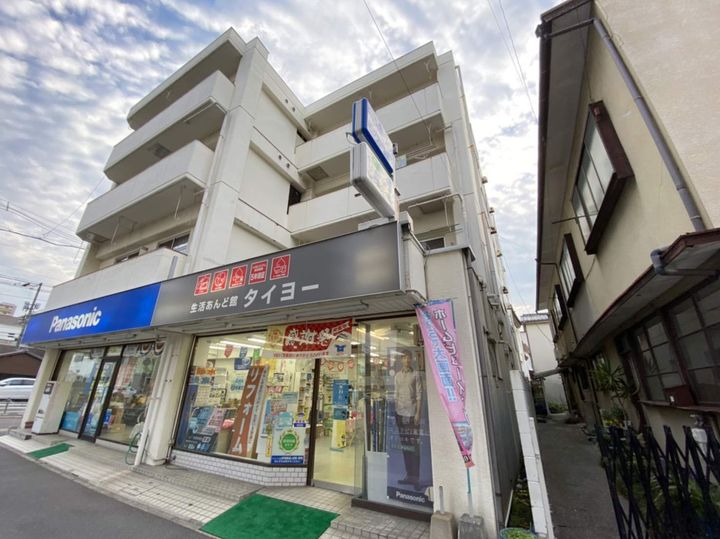 梅田マンションの外観