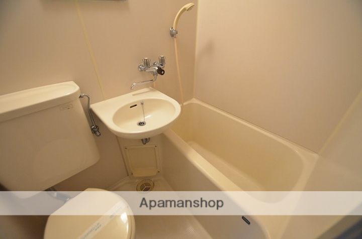 広島県広島市安佐北区可部南4丁目の賃貸マンションの風呂