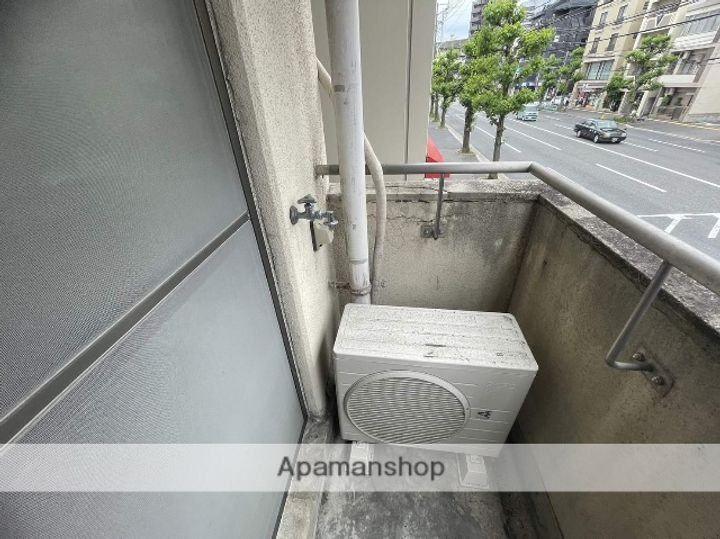 広島県広島市中区白島九軒町の賃貸マンションの内装