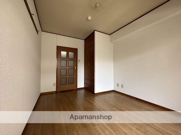 広島県広島市西区楠木町1丁目の賃貸マンションの内装