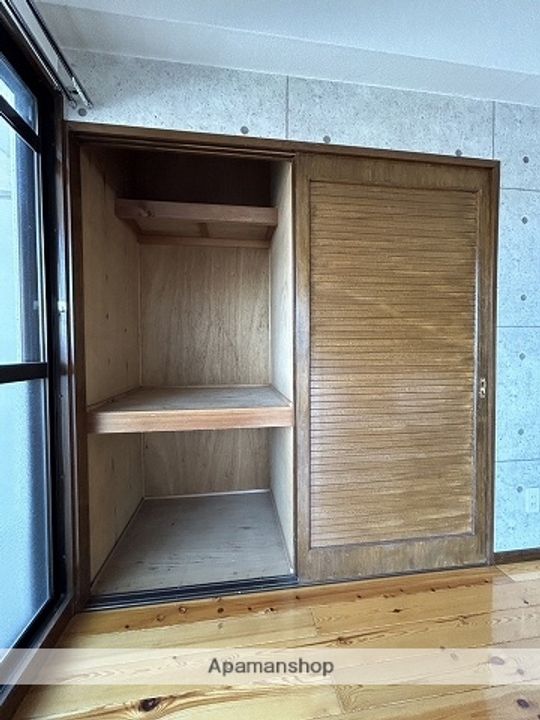 第1木本ビルの内装