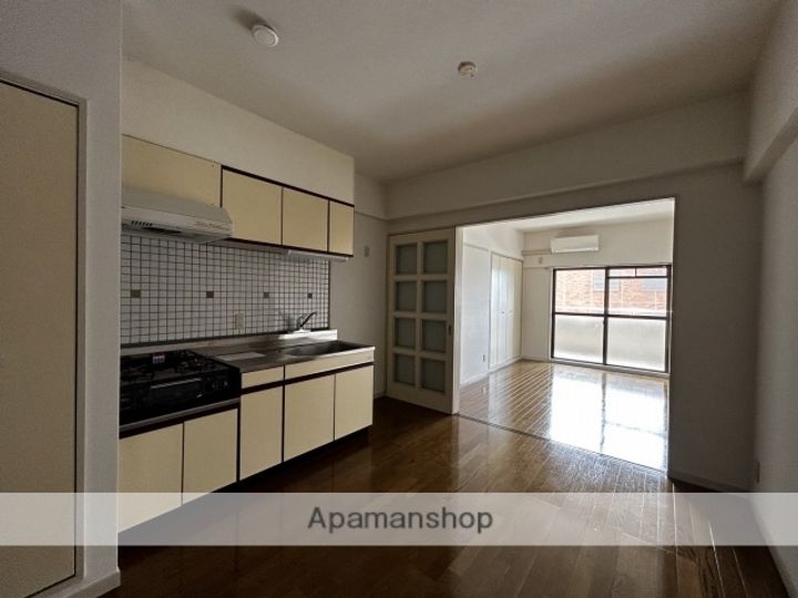 ミッションデルタの内装